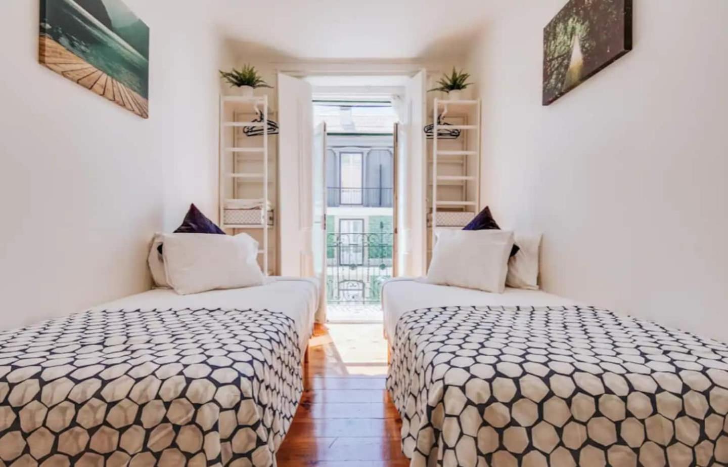3 Bedroom Apartment In Baixa With River View Lisbon Luaran gambar